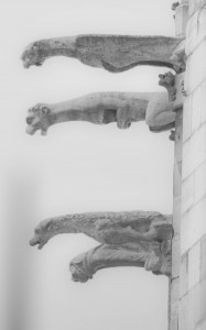 gargoyles_reaching_out
