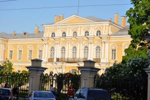 yellow_palace